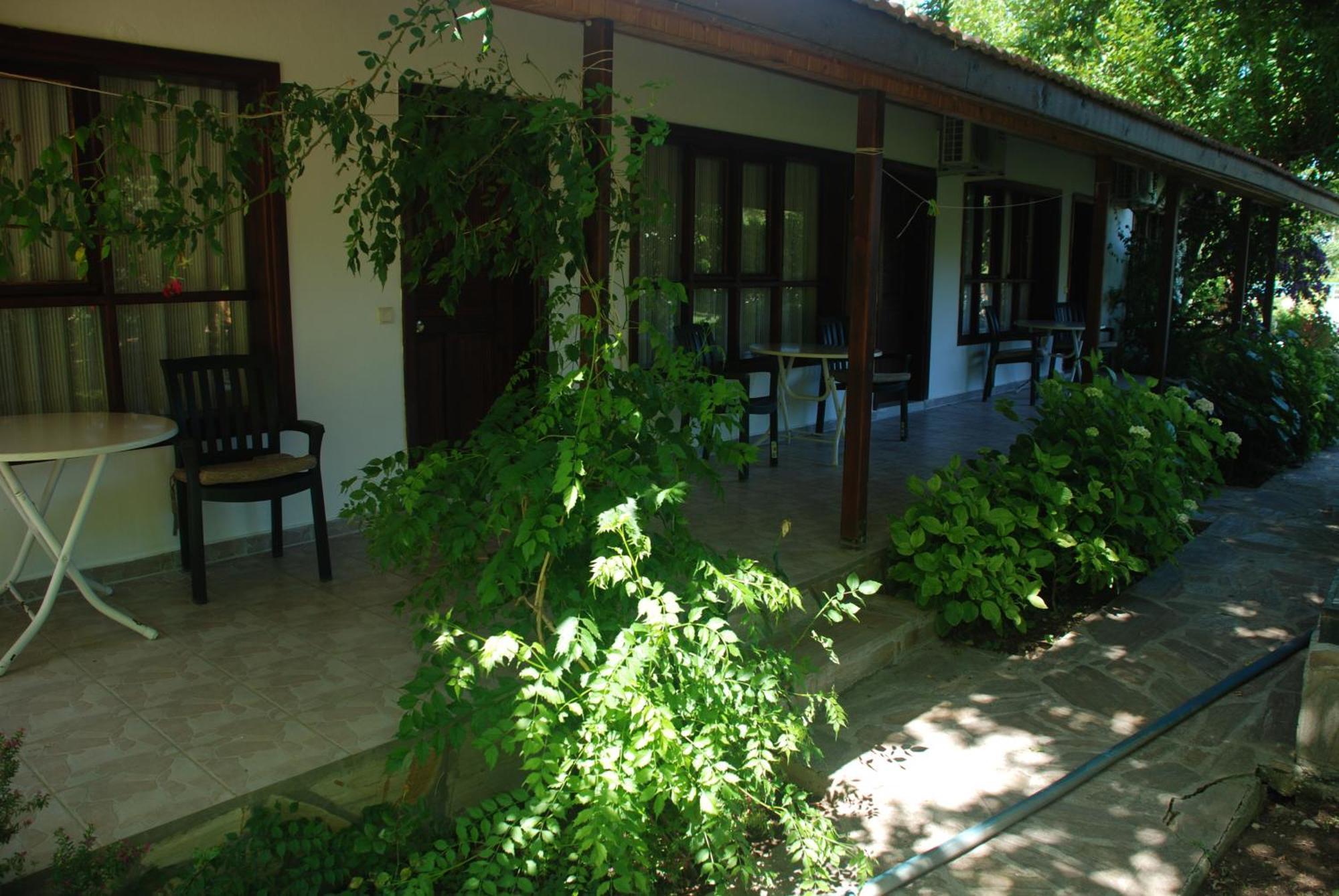Dolunay Apart Hotel Çıralı Exterior foto